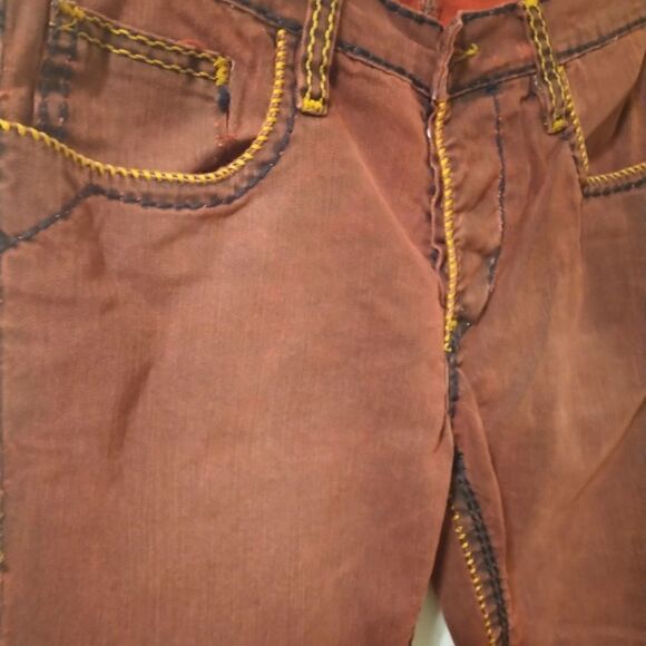 RNT 23 maroon button fly relaxed jeans with exaggerated stitching size 34 - Picture 4 of 11